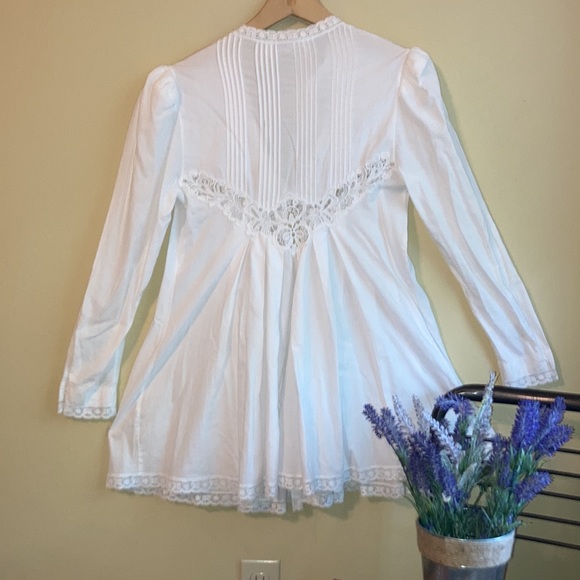 Vintage Bed Jacket Battenberg Cover Kimono Pajamas Coastal - Picture 2 of 13